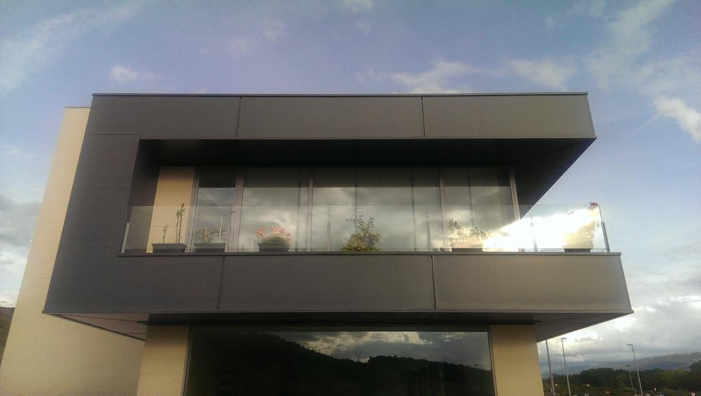 Hotel Nruta Ponferrada Bembibre  Zewnętrze zdjęcie
